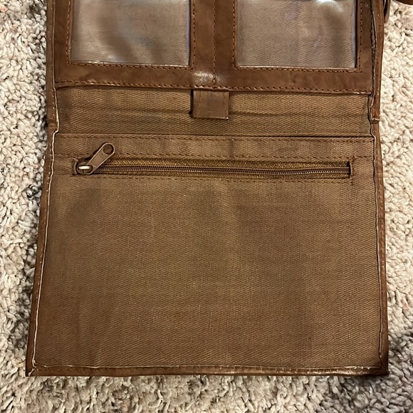 Vintage Wilson’s Leather Brown Wallet Front Crossbody Purse - Picture 7 of 8
